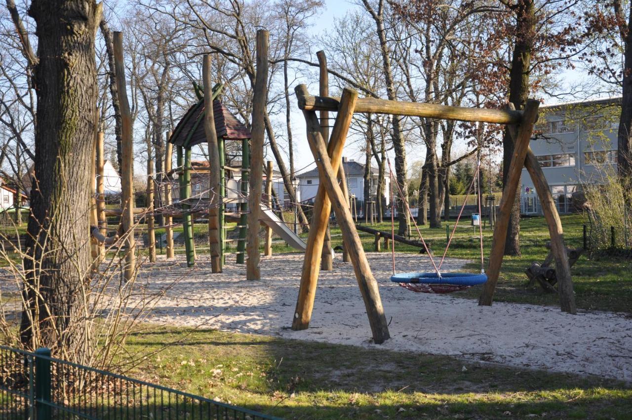 Gardenoasisberlinairport * Schönefeld